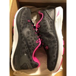 hot pink, black and white leopard LunarGlide+ 5